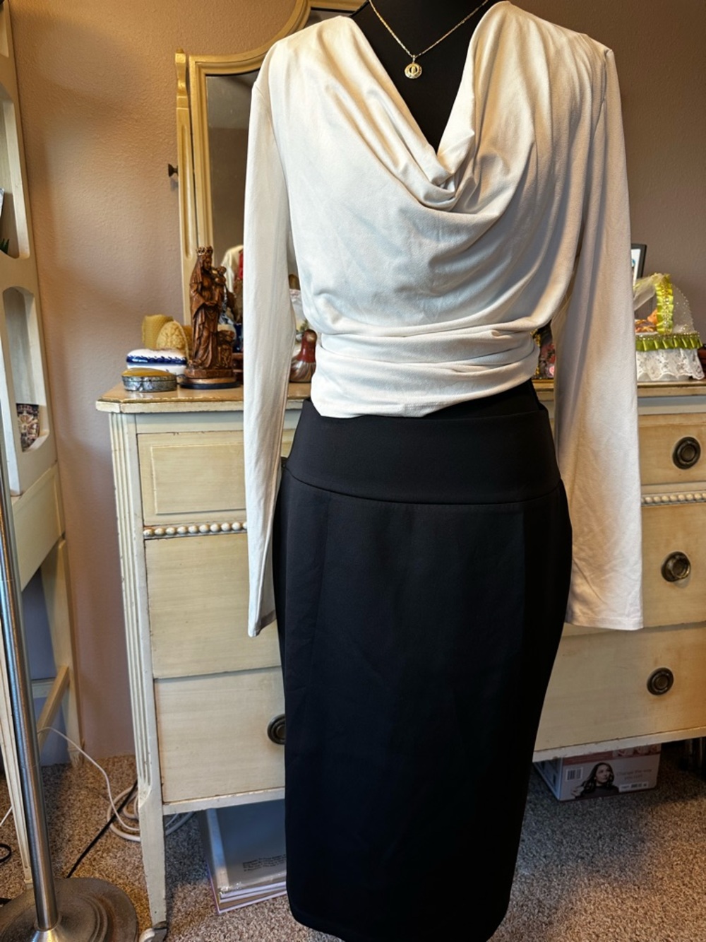 INC International Concepts Black Pencil Skirt